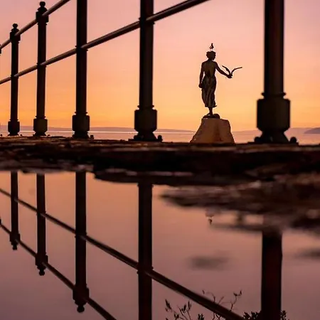 Karesa -rijeka דירה *