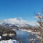Karesa -rijeka *