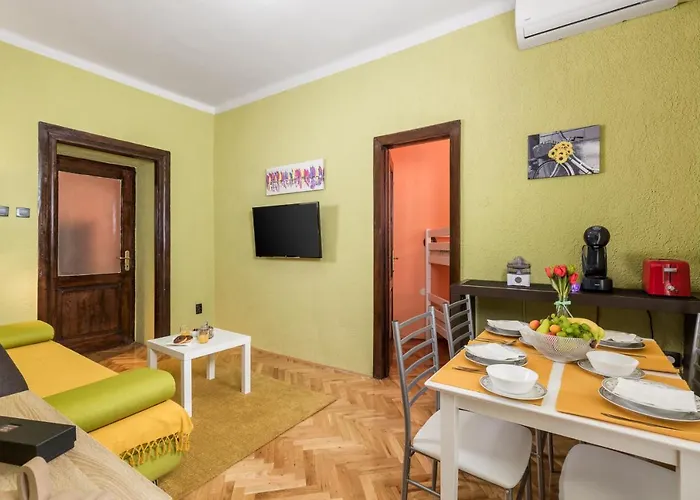 Karesa -rijeka Apartman Fiume