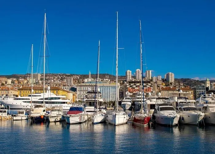 Karesa -rijeka Apartman Fiume